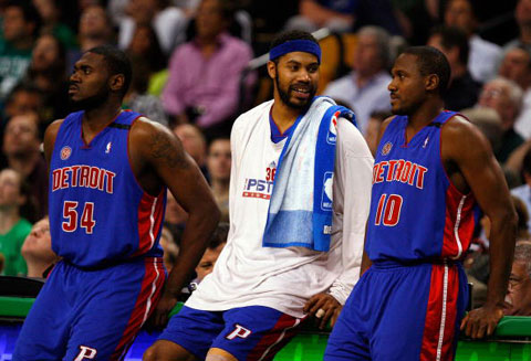 意媒：比萨PK帕尔马既是6分战，更是“重量级”中锋对决（意媒：比萨战帕尔马，这不仅是6分卡位战，还是重量级中锋巅峰对决）