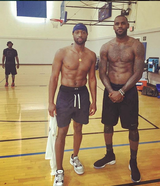 昨日大连人时隔一年更新社媒：又过了一年，你们还好吗？（大连人时隔一年再更社媒：又一年过去，你们还安好？）