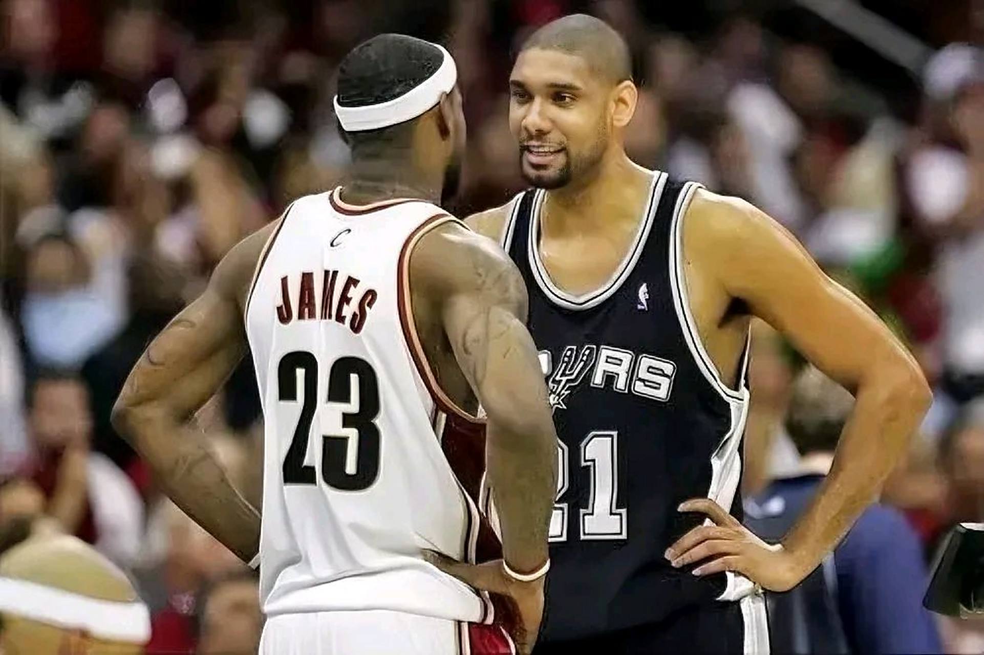 前12居然没有罗哥的名场面，按理来说哪怕硬投，凭...（前12竟无罗哥名场面，照理说就算硬投也该占一席吧）