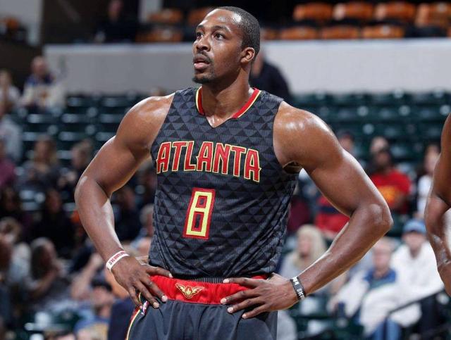 战绩碾压！拜仁主场对美因茨8连胜，得失球40-7（拜仁主场对美因茨豪取八连胜，40比7得失球尽显统治级优势）